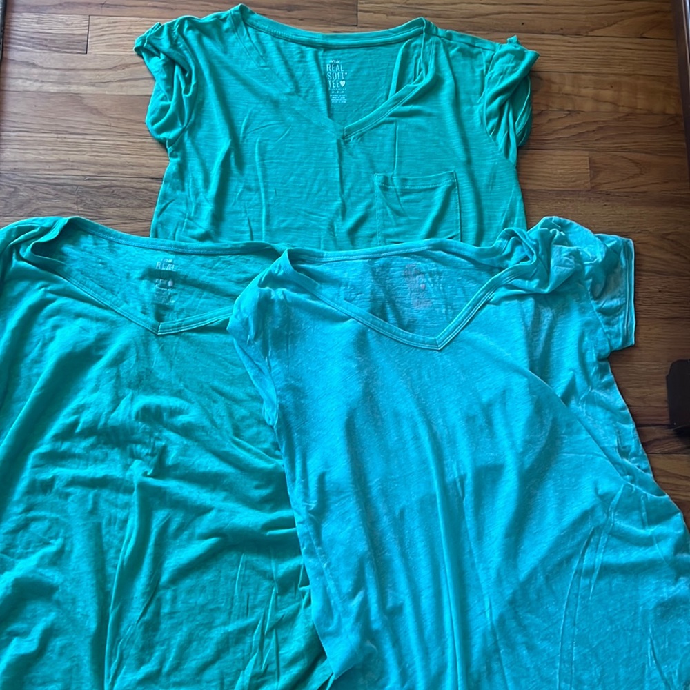 3 aerie real soft v neck tees
